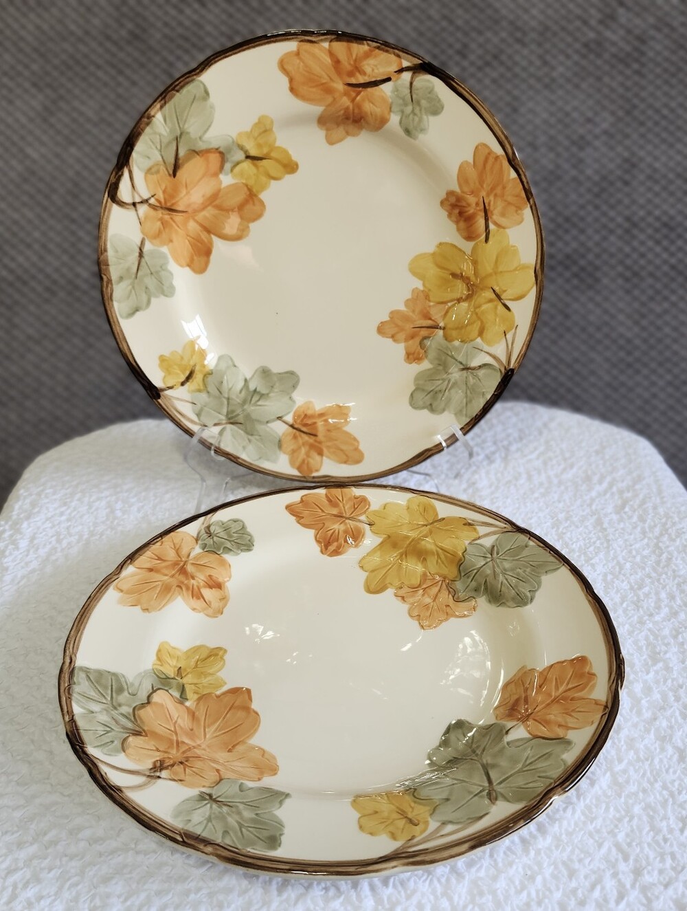 VTG Franciscan October Fall Dinner Plates Lot Of 2